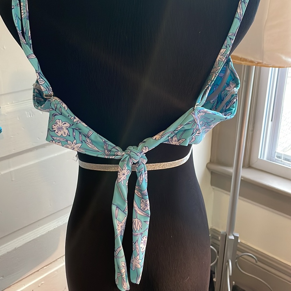 Beautiful 2pc swim set - Picture 4 of 9